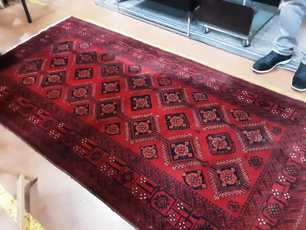 TAPIS LAINE ROUGE