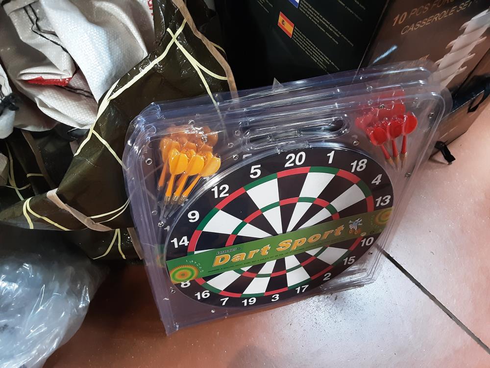 JEUX DE FLECHETTES 