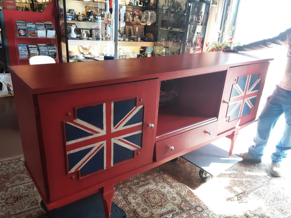 BAHUT ROUGE 2P 1T BRITISH