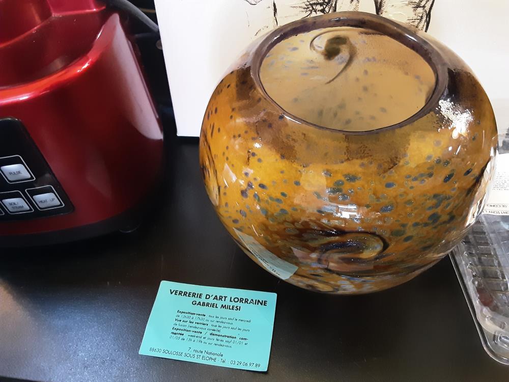 VASE SIGNÉ MILESI