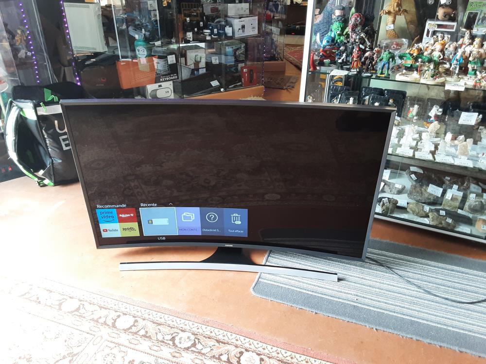 TELEVISION SAMSUNG UE48JU7500  + TEL + BOITE
