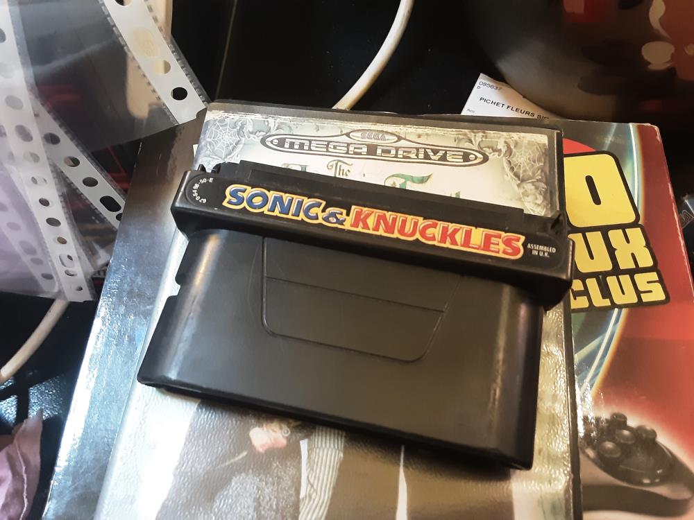 JEUX MEGA DRIVE SONIC KNUCKLES 
