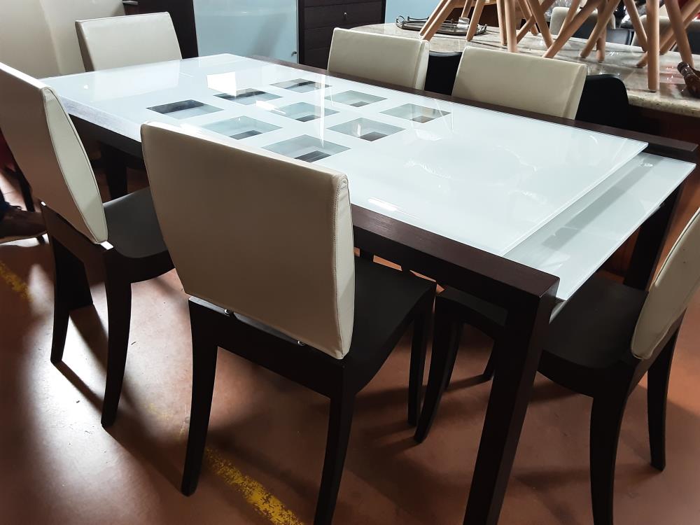 LOT DE 4 CHAISES LIGNE ROSET WENGUÉ