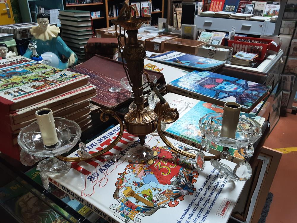 LUSTRE DORE 3 FEUX PAMPILLES