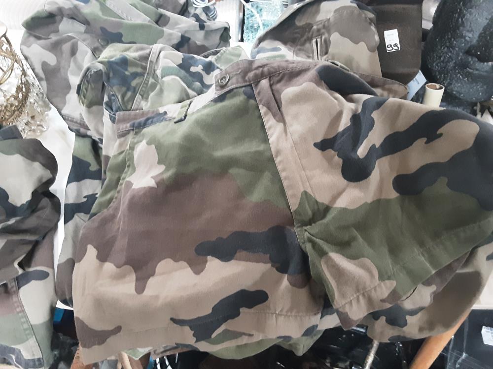 SHORT MILITAIRE 