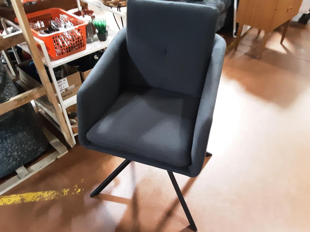 FAUTEUIL TISSUS GRIS PIVOTANT PRIX NEUF : 199€
