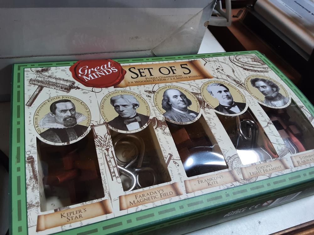 LOT DE 5 CASSES TETES 