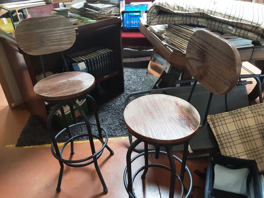 TABOURET STYLE INDUSTRIEL 