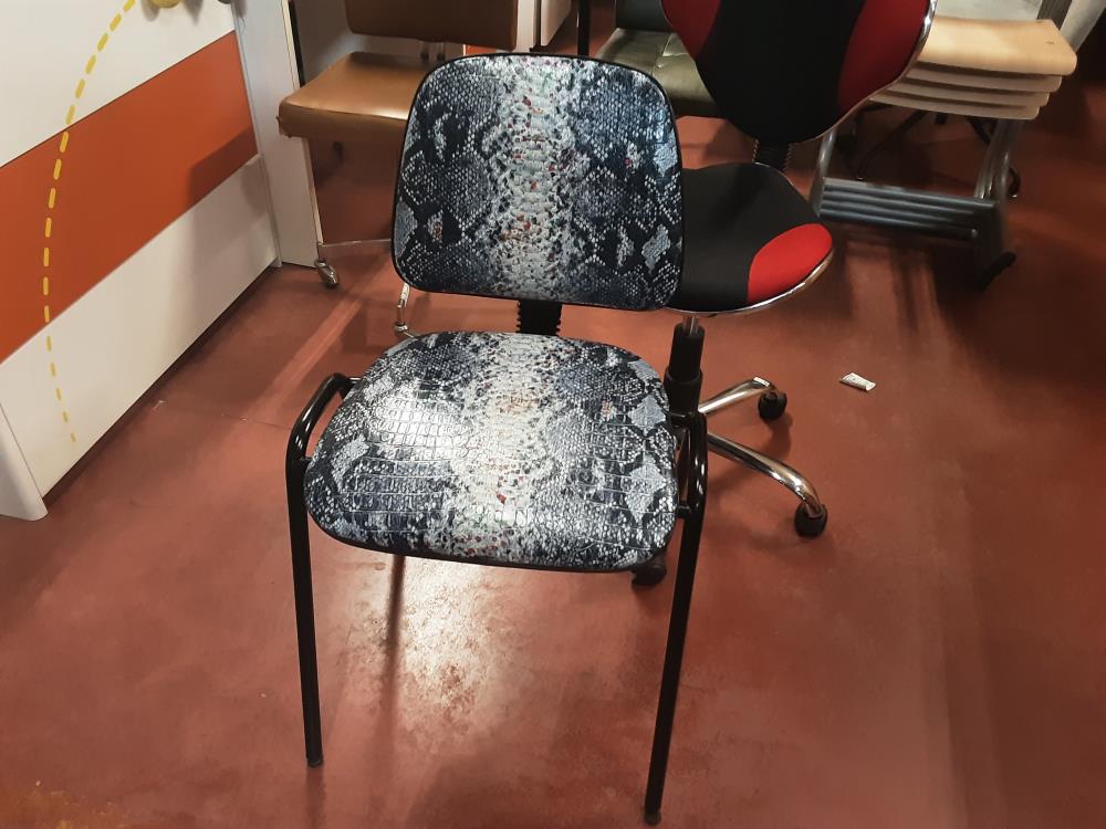 CHAISE CROCO 