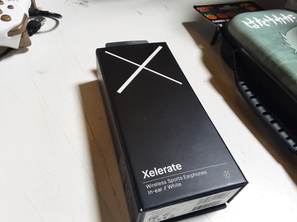 ECOUTEUR XELERATE 