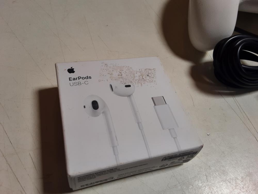 EARPODS