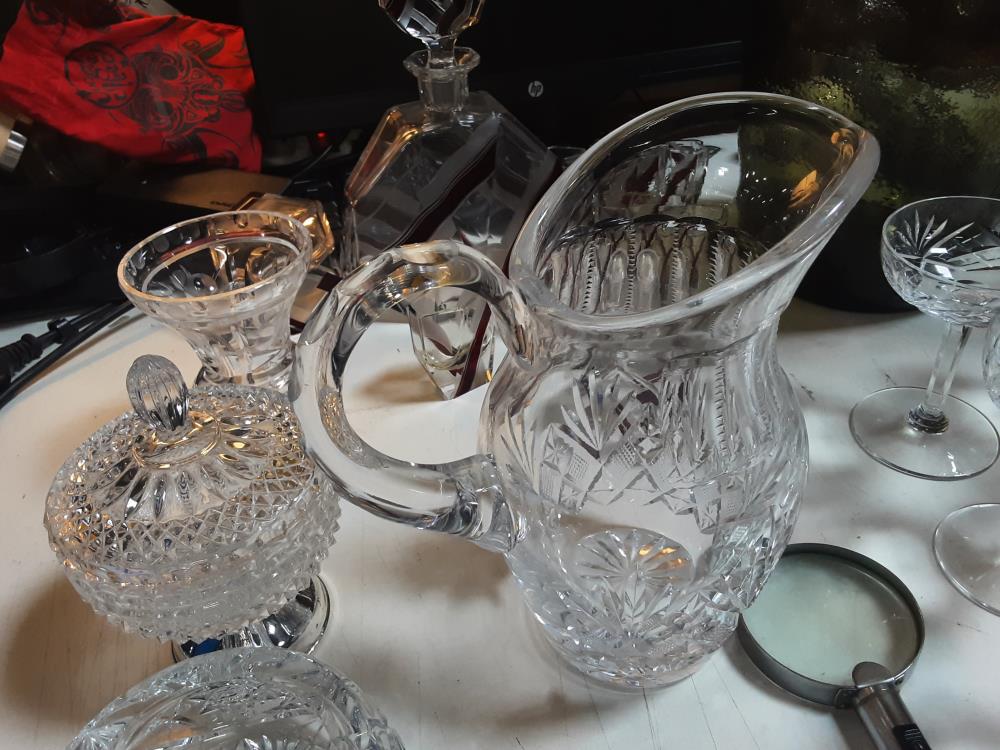CARAFE 