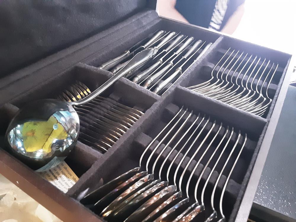 MENAGERE DEETJEN 49 PIECES