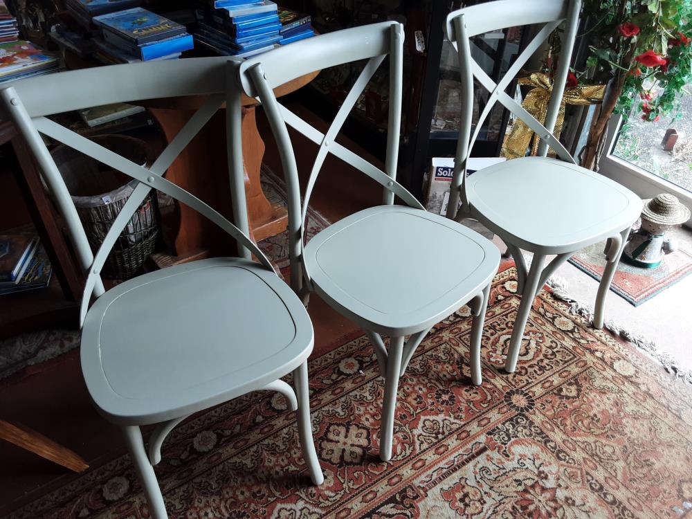 CHAISE GRISE