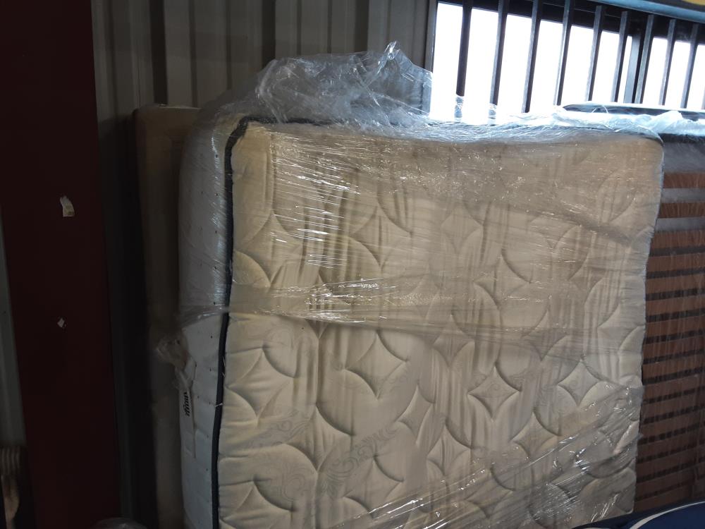 MATELAS RES ENS  SEALY + SOMMIER RESSORT 140X190