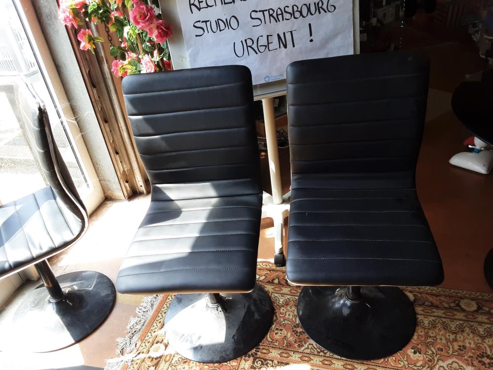 LOT DE 4 CHAISES SKAI NOIR 