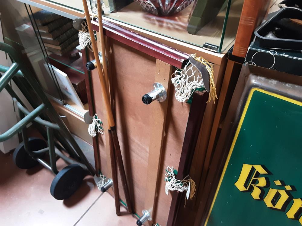 BILLARD PM + BOULES + QUEUES