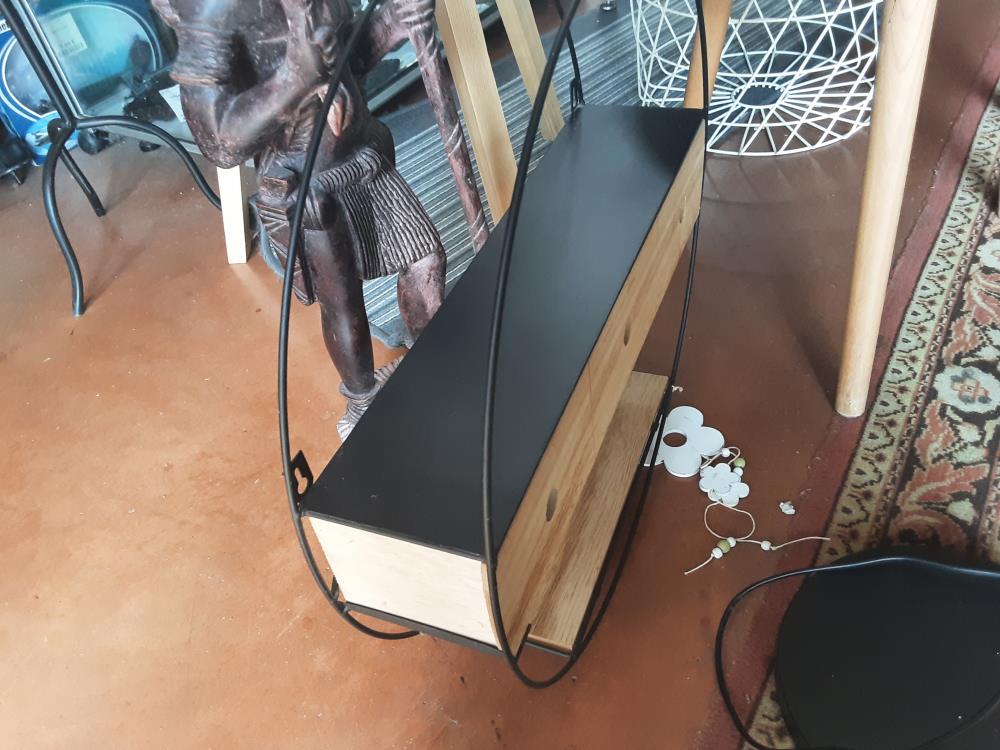 ETAGERE RONDE