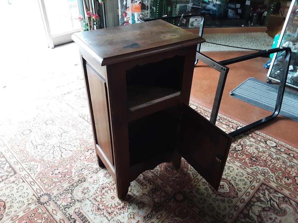 CHEVET BOIS NICHE 1P