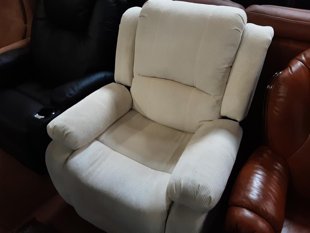 FAUTEUIL VELOUR CÔTELÉ BLANC PN 349