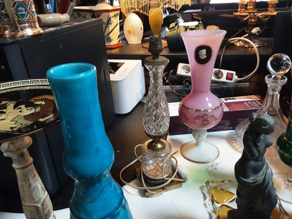 PIED DE LAMPE ANCIENNE VERRE/DORE 