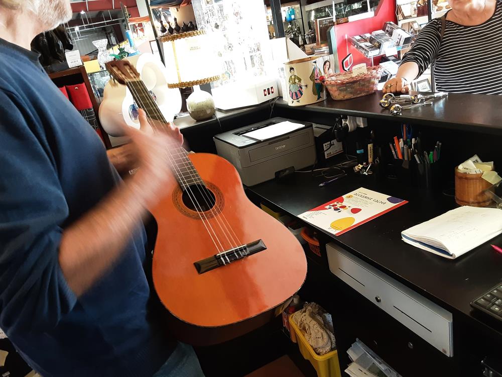 GUITARE KOREA
