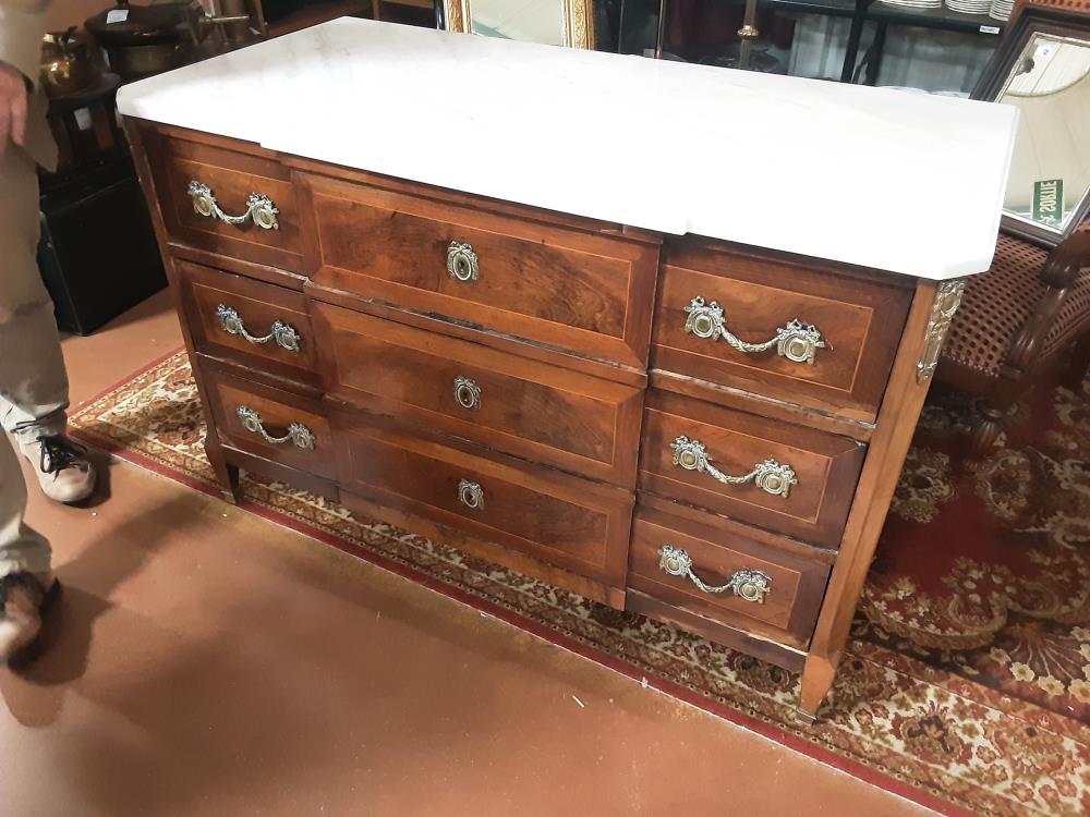 COMMODE MARQUETÉ PLATEAU MARBRE BLANC 3T