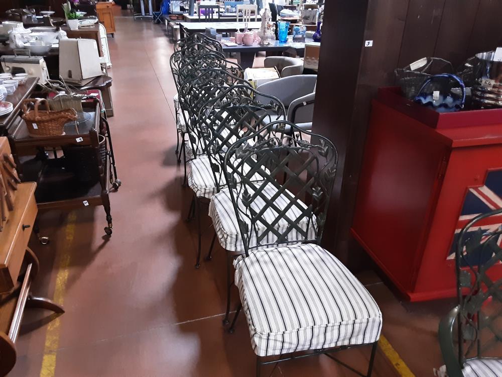 LOT DE 6 CHAISES METALLIQUES
