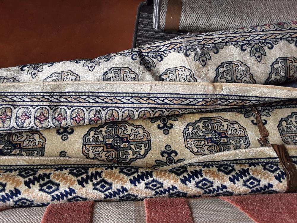 TAPIS BLEU GM