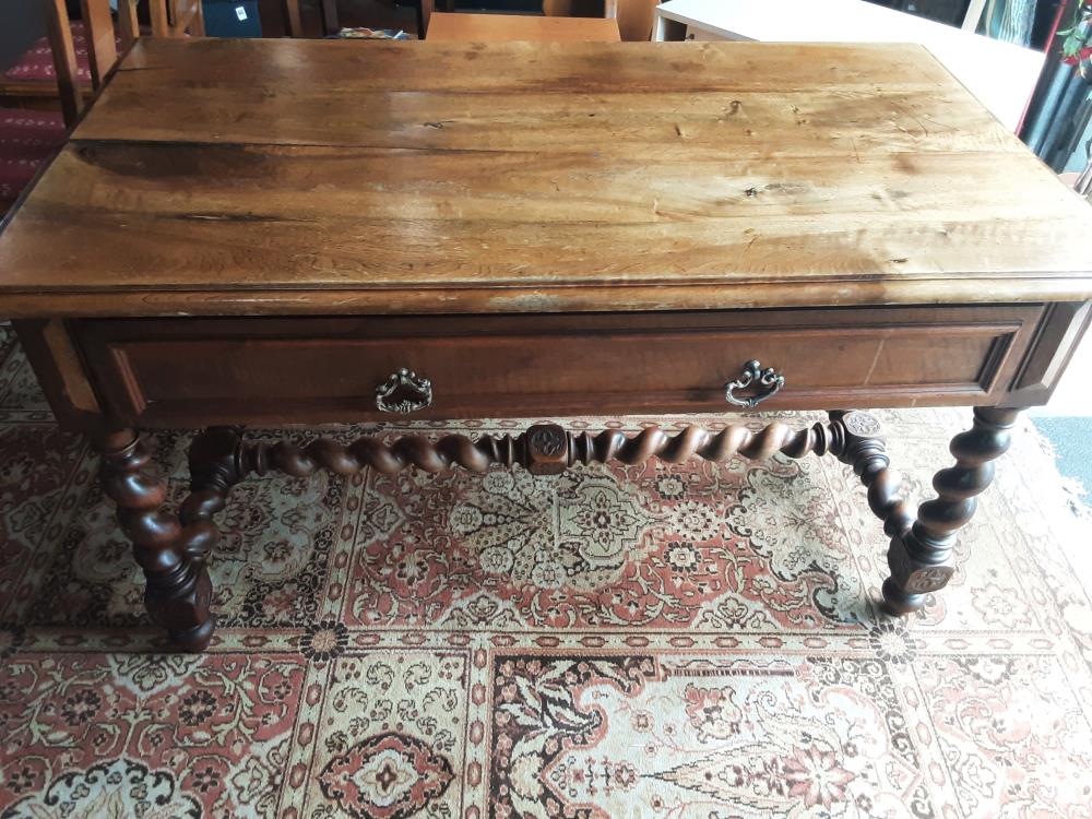 BUREAU PIEDS TORSADÉS 
