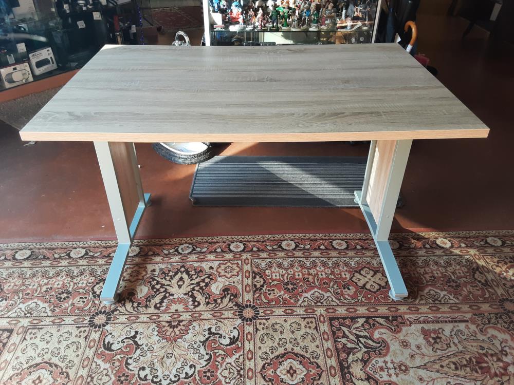 BUREAU MODERNE BOIS CLAIR