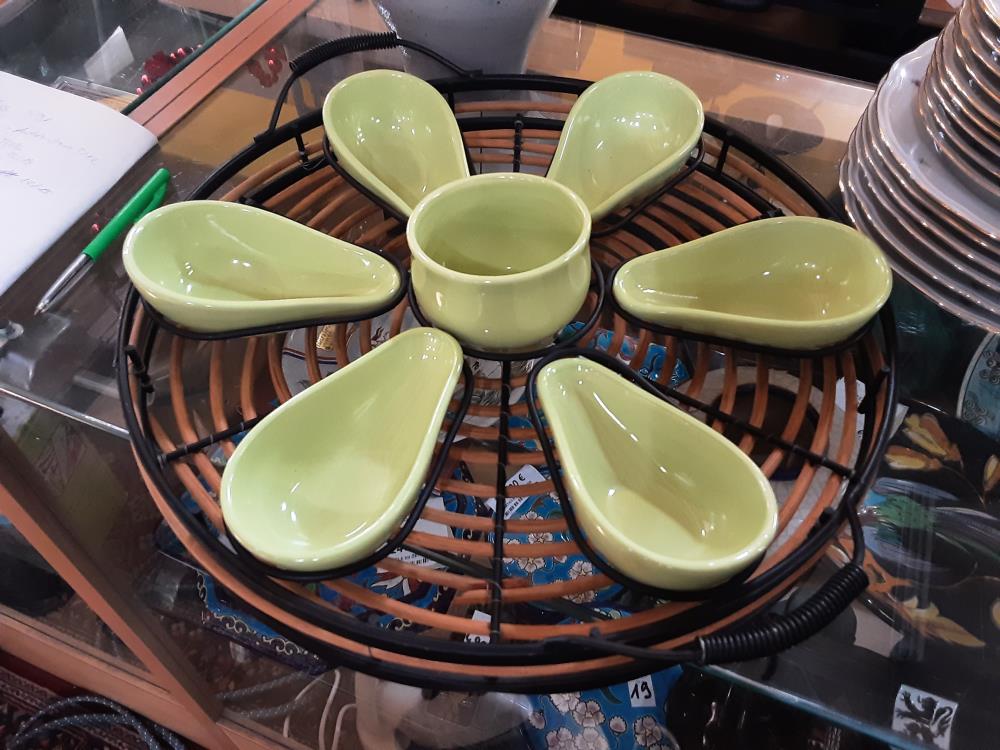 PLATEAU STYLE AVOCAT