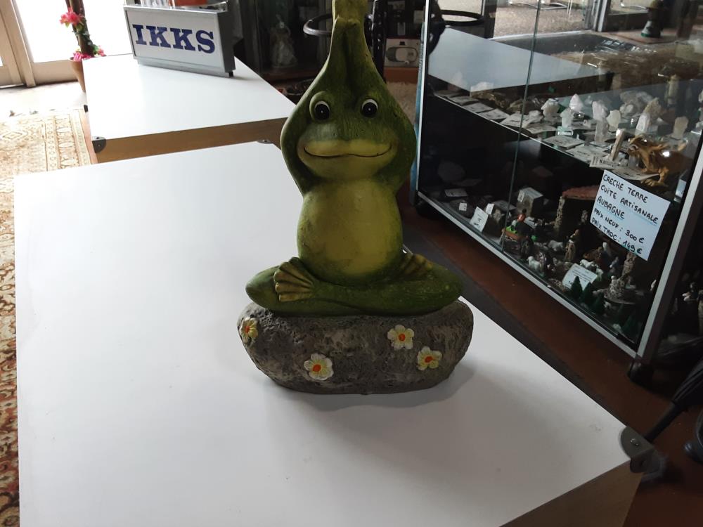 STATUETTE GRENOUILLE RESINE