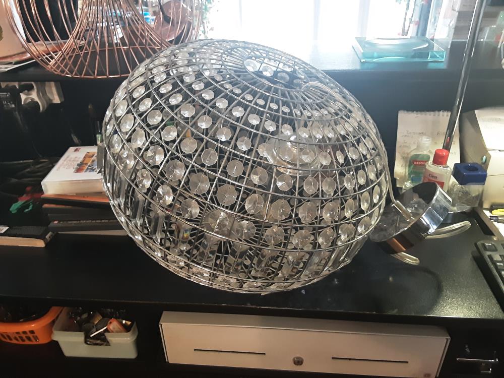 LUSTRE ROND PAMPILLES