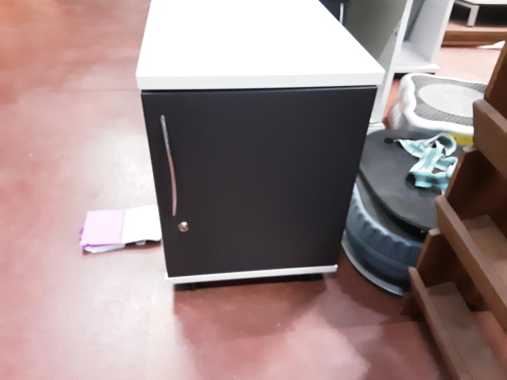 MEUBLE BAS ROULETTE 1P 