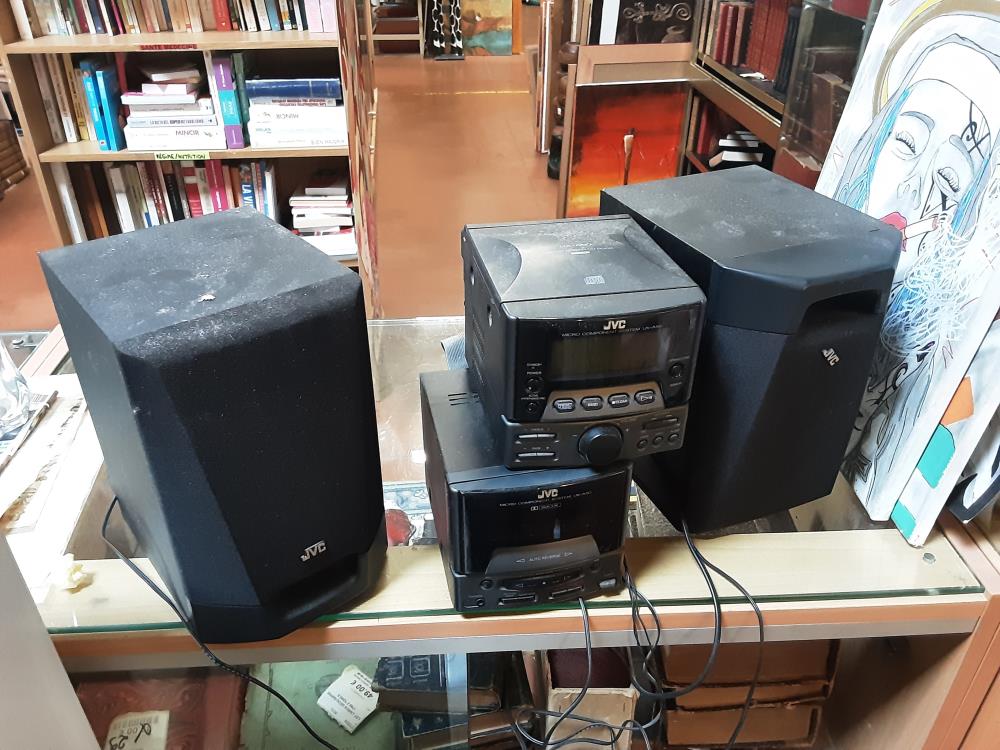 CHAINE JVC + 2 HP