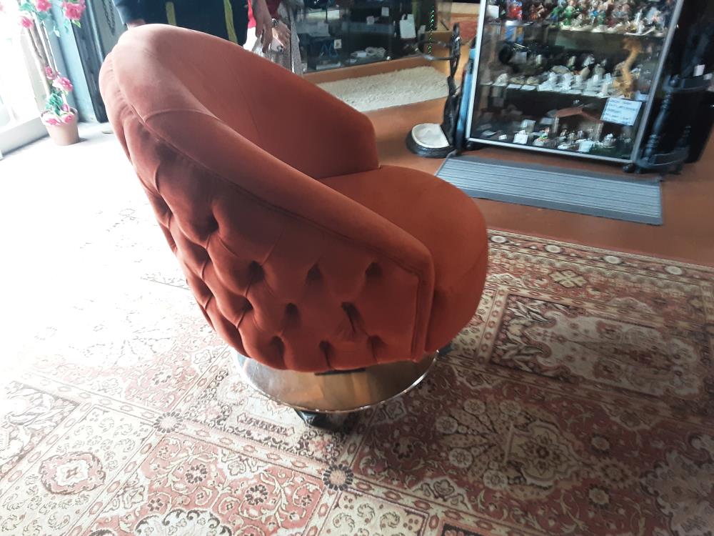 FAUTEUIL ORANGE PIED DORE