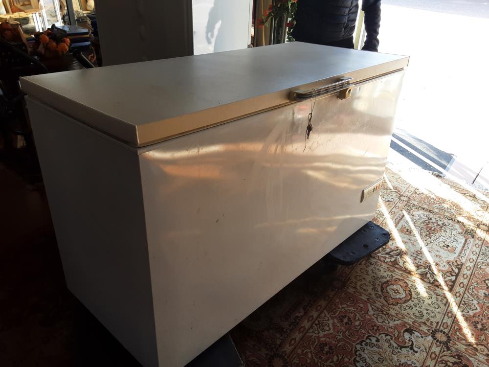 CONGELATEUR COFFRE + CLEF