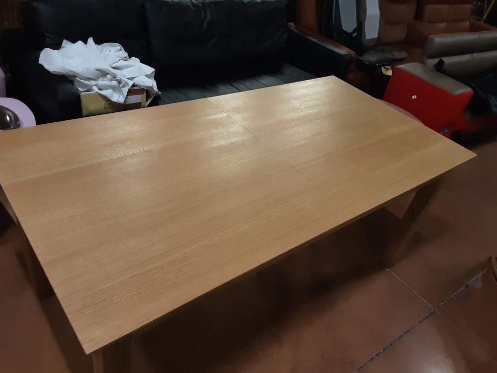 TABLE BOIS MASSIF CLAIR 2 ALLONGES PN 599
