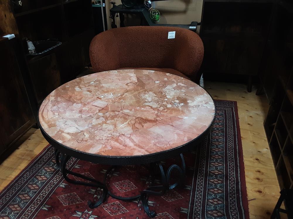 TABLE BASSE MARBRE ROSE (FENDU)