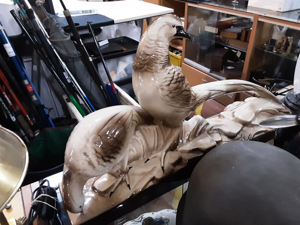 STATUETTE OISEAUX SIGNE 