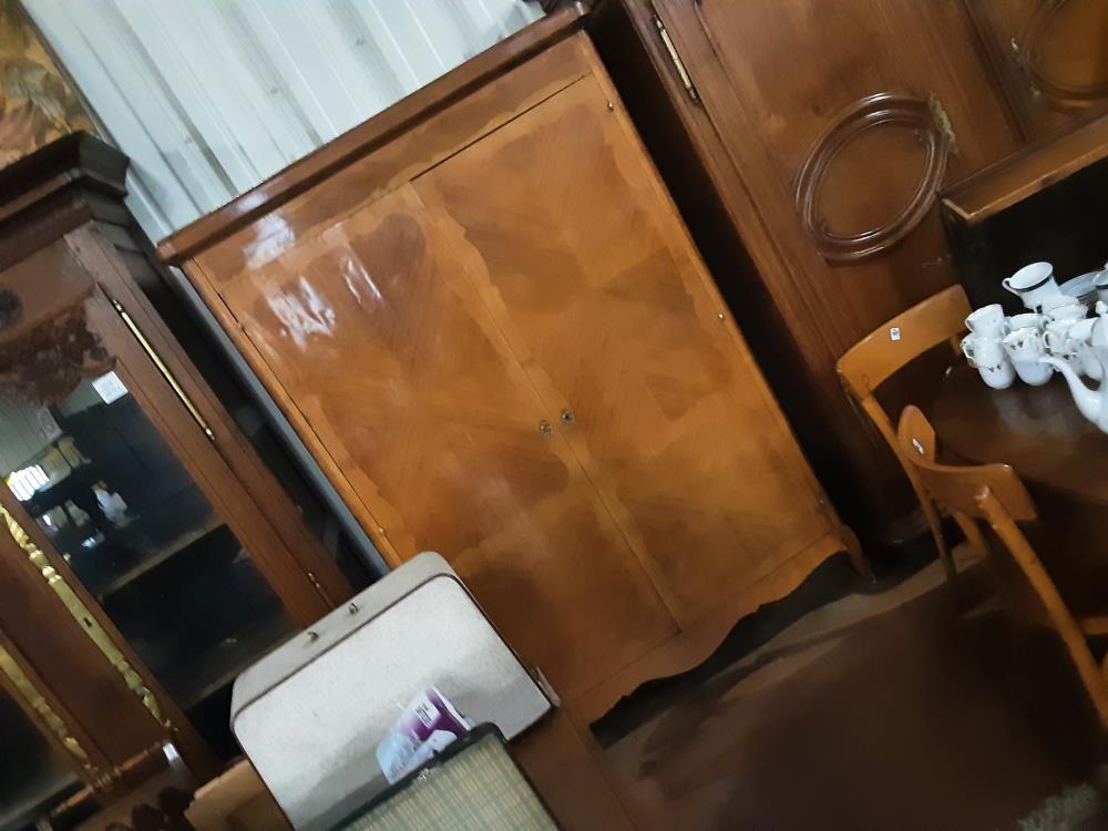 ARMOIRE 2P MARQUTE + CLEF