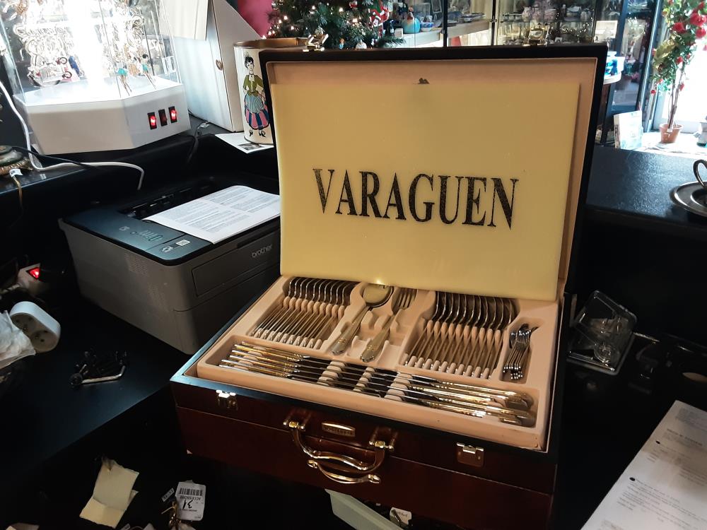 MENAGERE VARAGUEN 84 PIECES