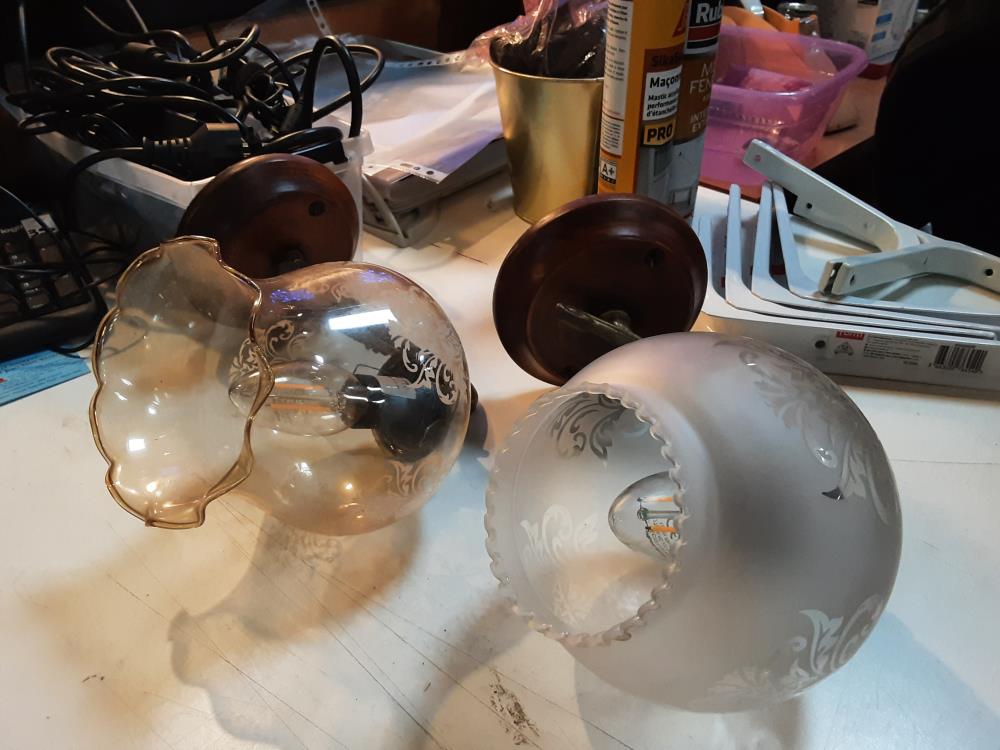 APPLIQUE MURALE GLOBE VERRE