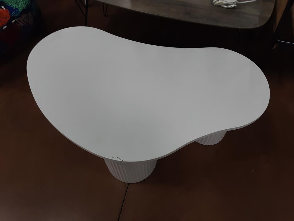 TABLE BASSE BOIS 3 PIEDS BLANC PN 129