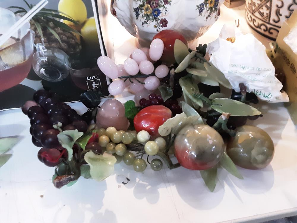 LOT DE FRUITS VERRES