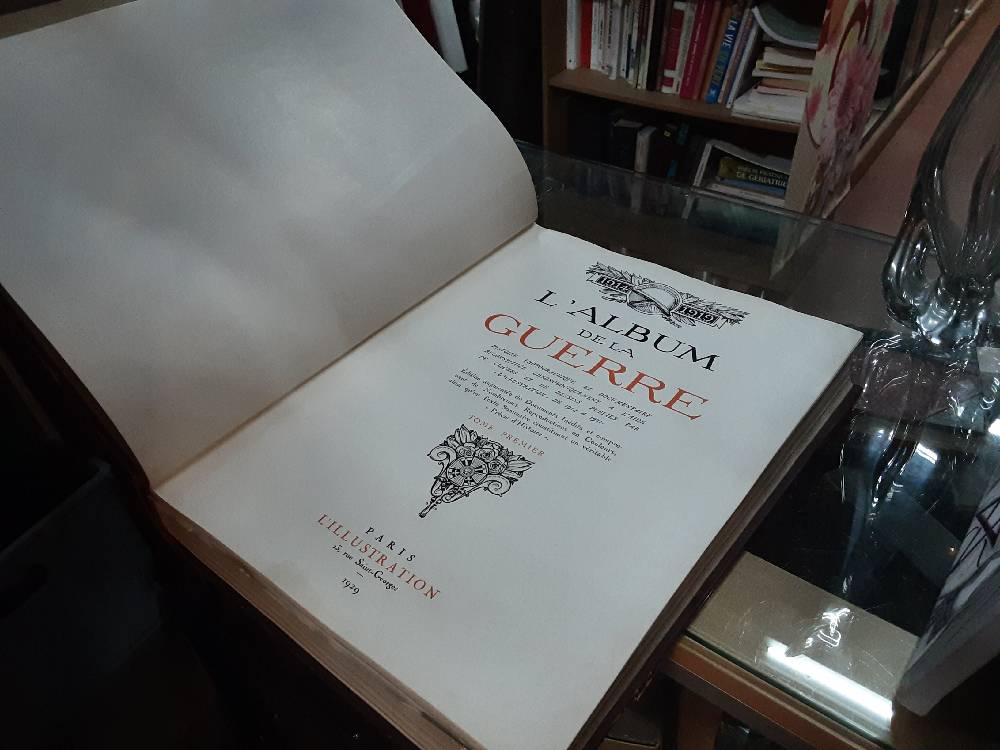 LIVRES ALBUM DE LA GUERRE 2 VOLUMES