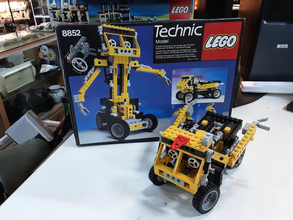 LEGO TECHNIC
