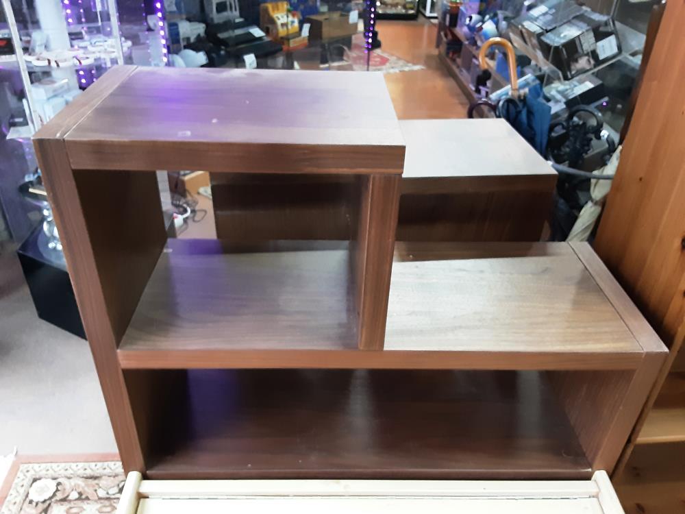 ETAGERE ESCALIER BOIS FONCE