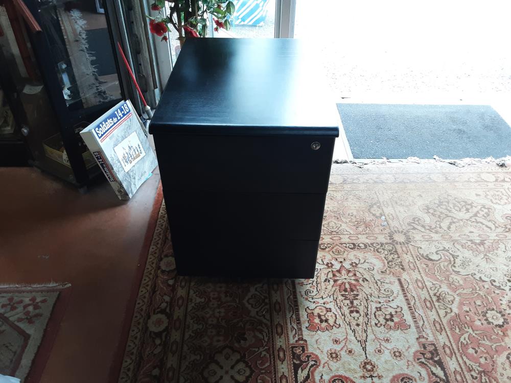 CAISSON NOIR 2T SS CLÉ 